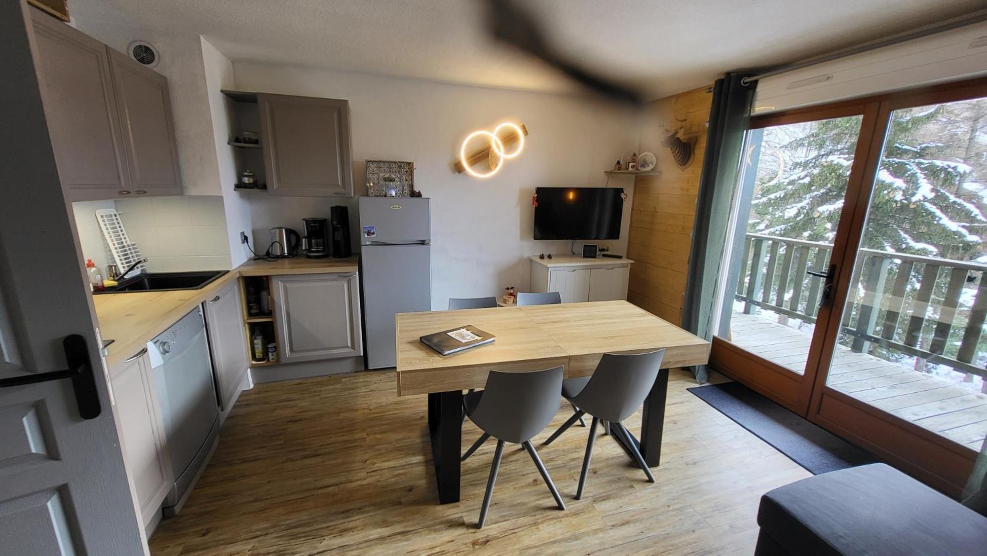 Appartement 4 A 6 Personnes - Chalets D'Aurouze - La Joue Du Loup Le Devoluy Ngoại thất bức ảnh